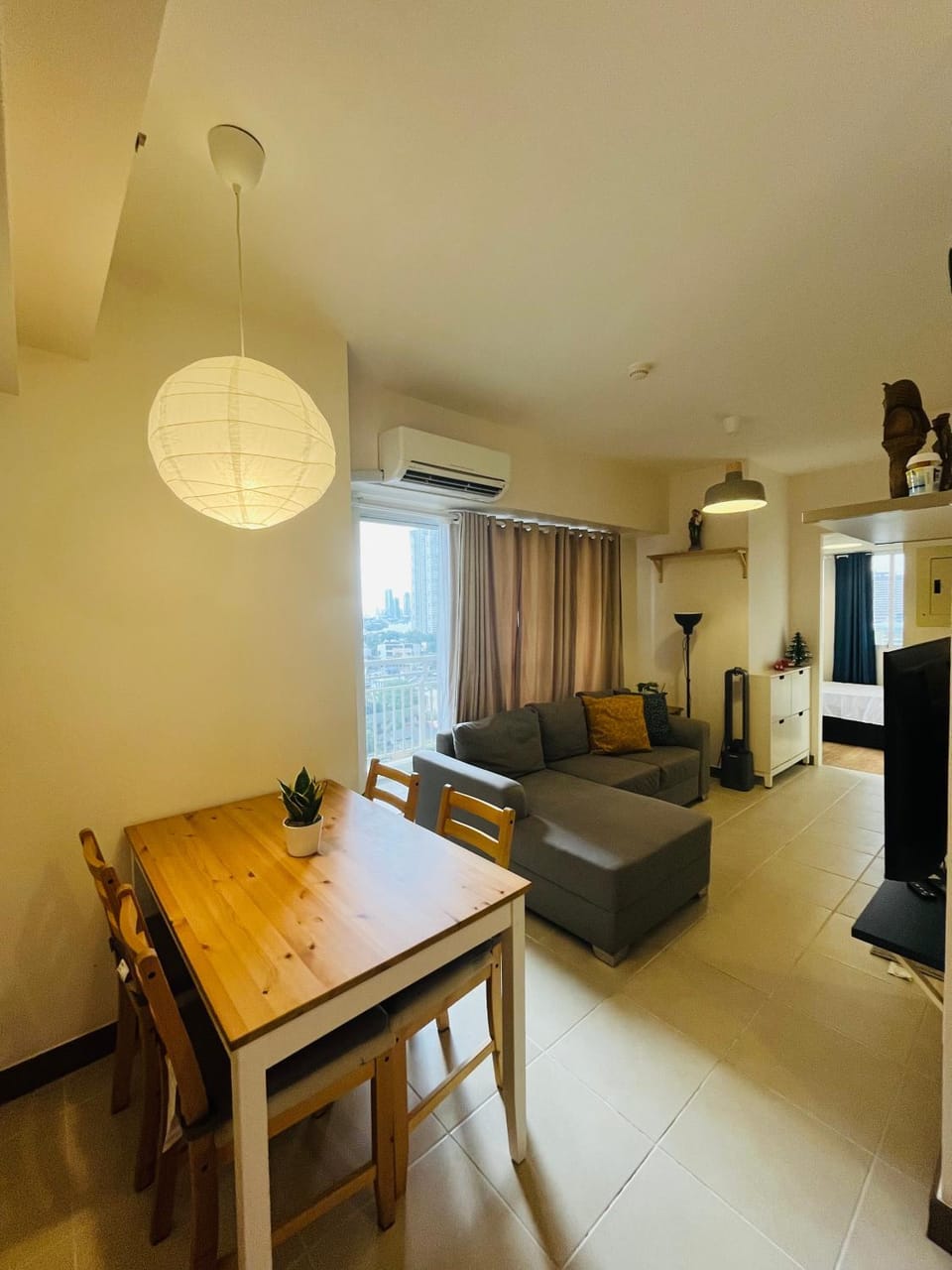 Relaxing 2BR Condo with Balconies at Infina Cubao QC Vacation rental in Quezon City