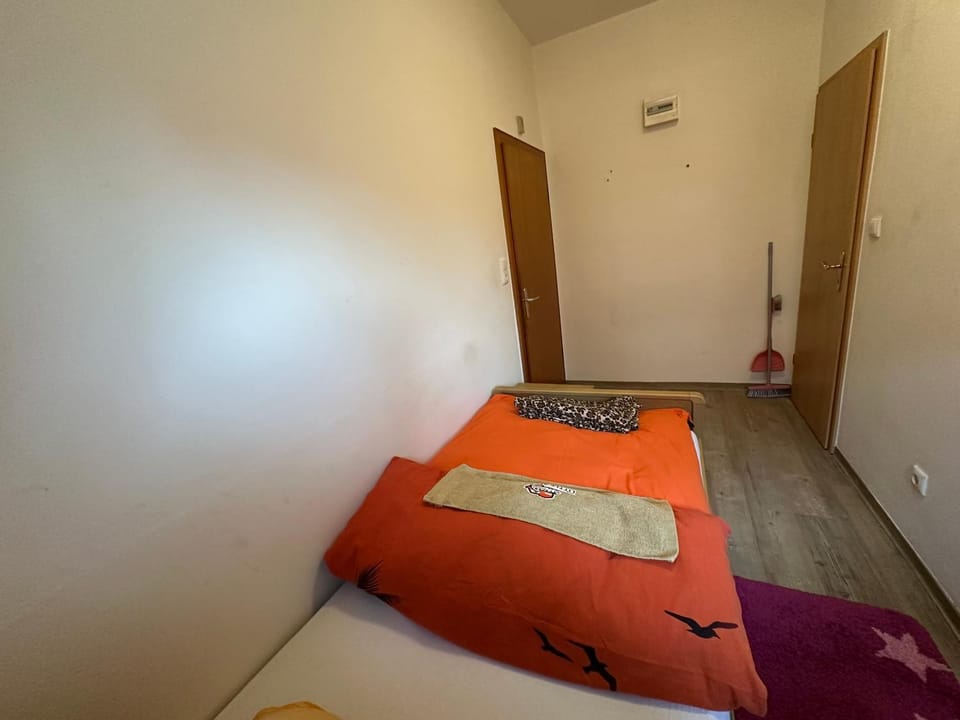 Monteurzimmer 2 - Little Afrika Apartment in Minden