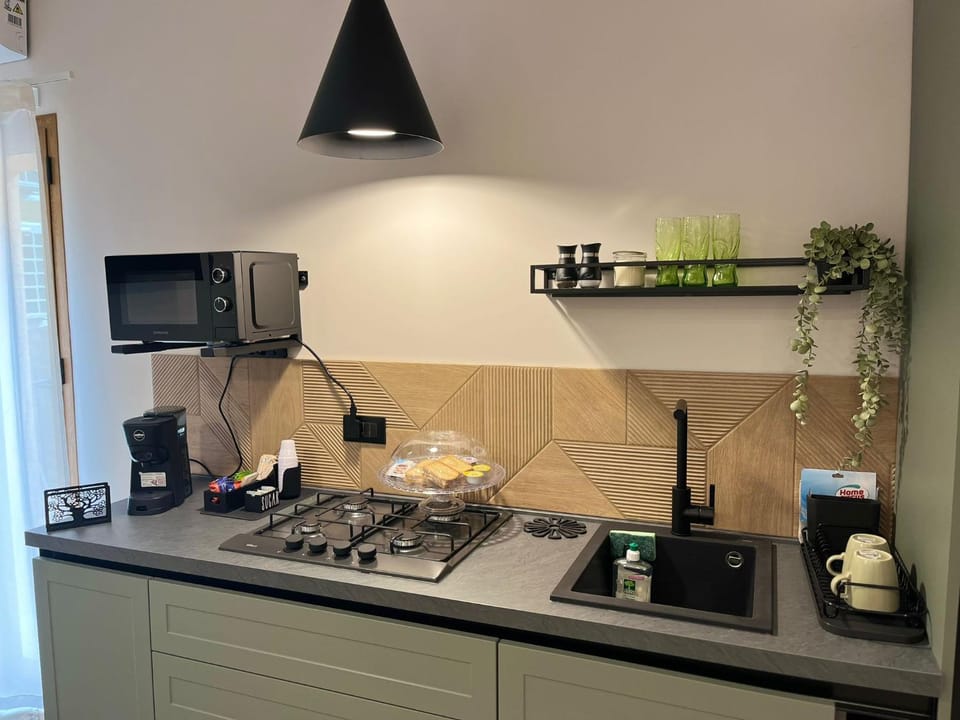 Coffee/tea facilities, Kitchen or kitchenette