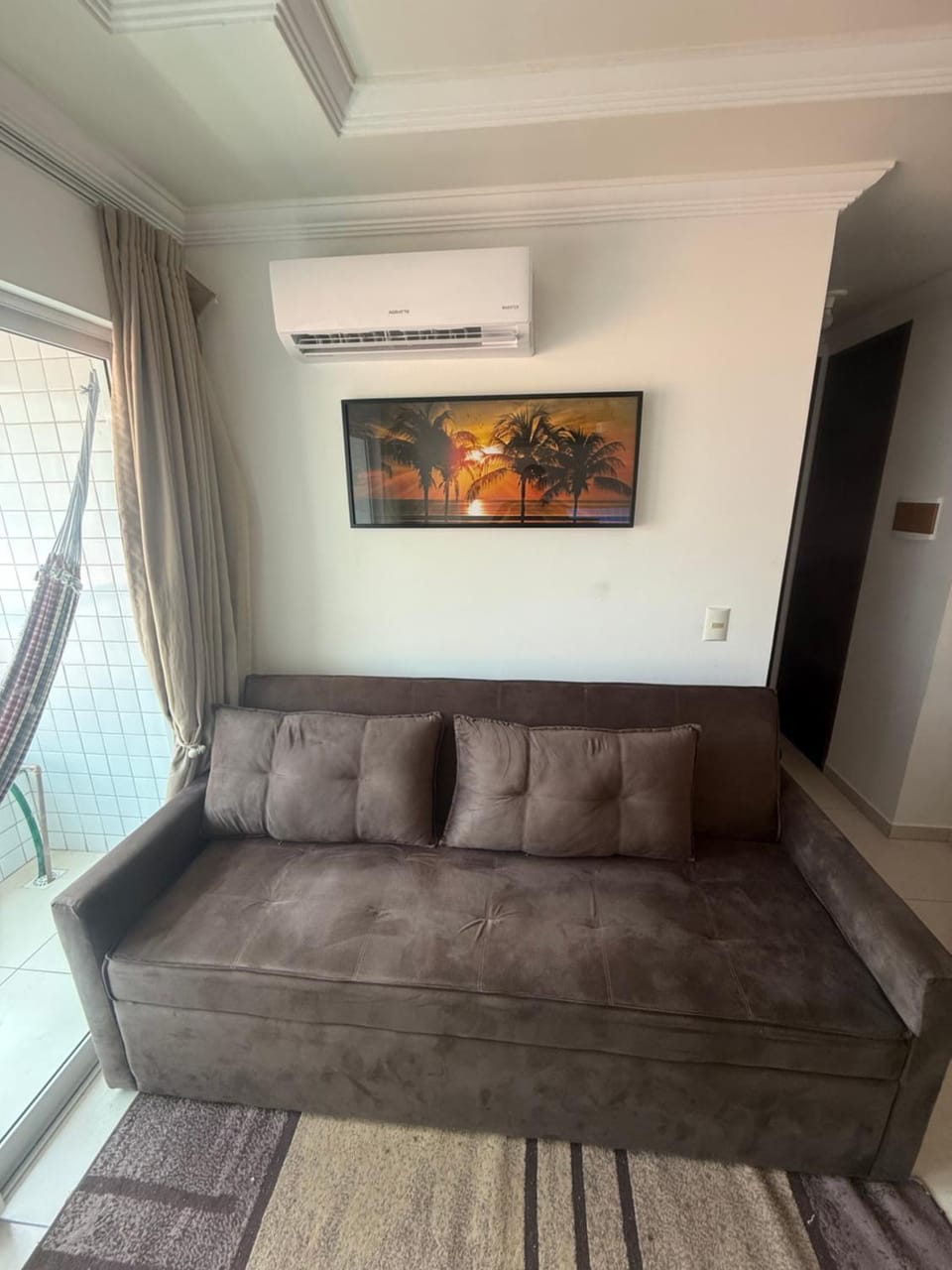 Living room, air conditioner