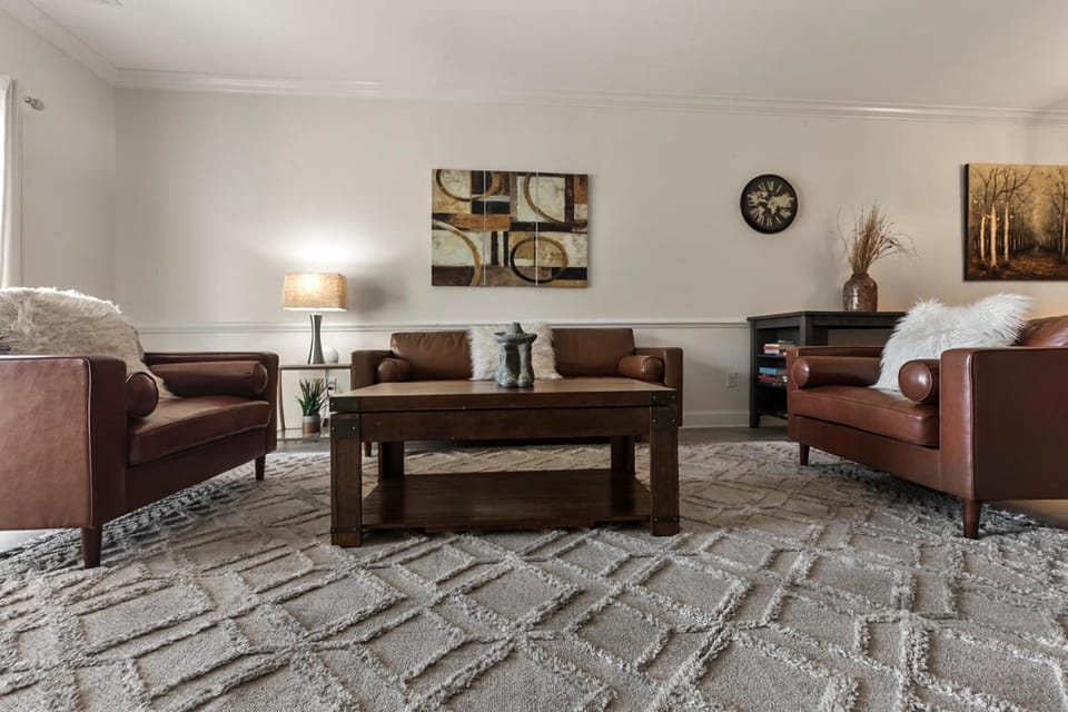 Living room, Decorative detail, Seating area