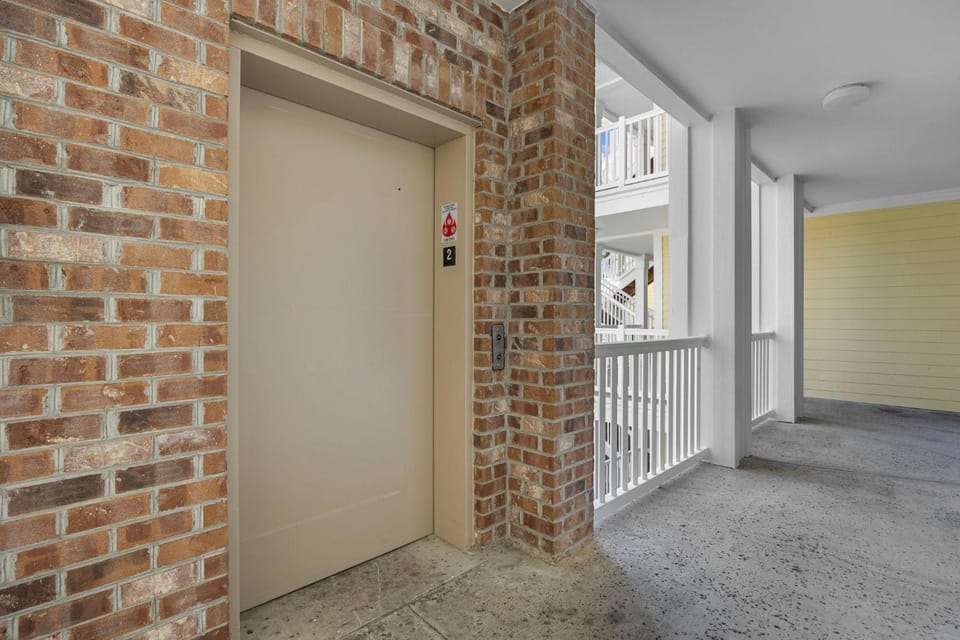 Property building, elevator