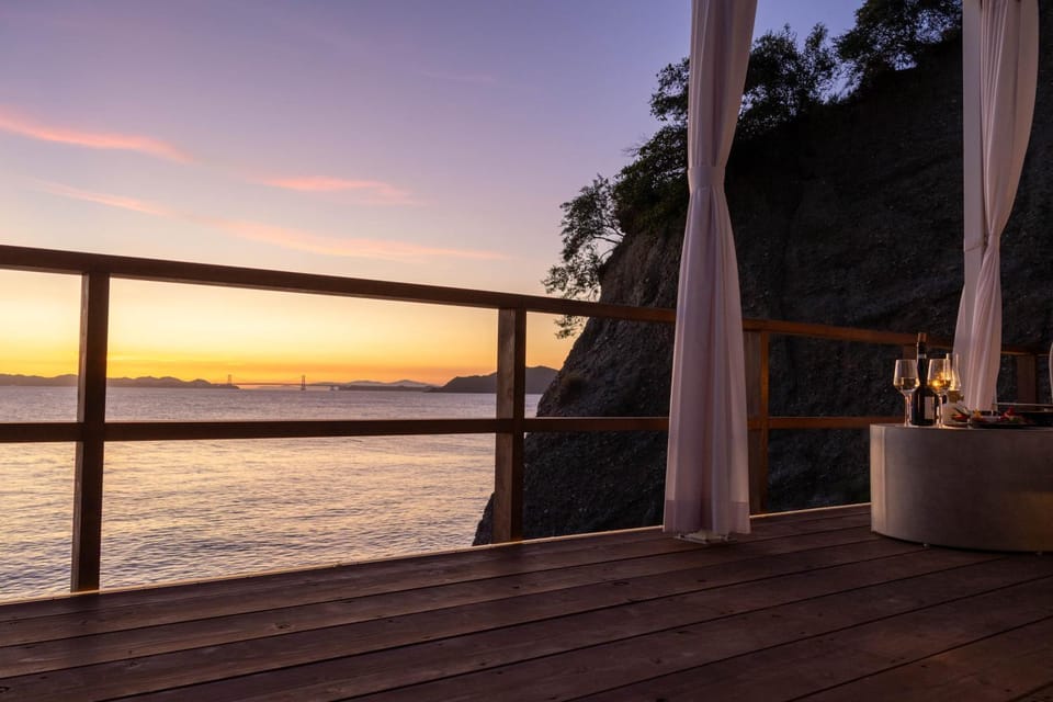 Patio, Restaurant/places to eat, Day, Natural landscape, Balcony/Terrace, Sea view, Sunset