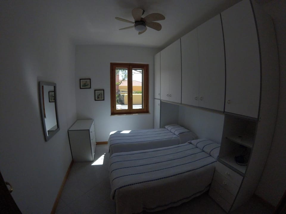 Property building, Photo of the whole room