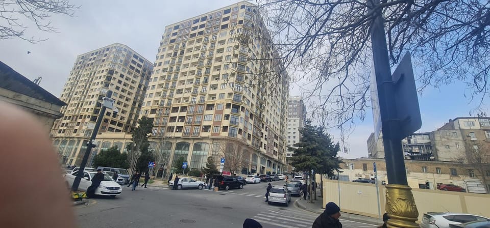 Property building, Day, Neighbourhood, Street view, Location