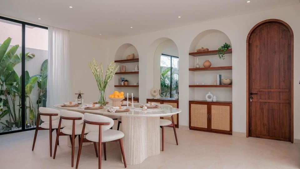 Casa JOMO 5 Bedroom Luxury Seaview Villa with Kids Playroom, Bingin Villa in Bali
