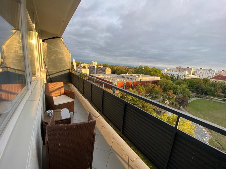 Balcony/Terrace, Balcony/Terrace
