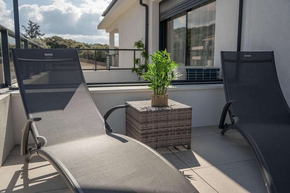 Studio moderne et lumineux, proche centre ville Apartment in Propriano