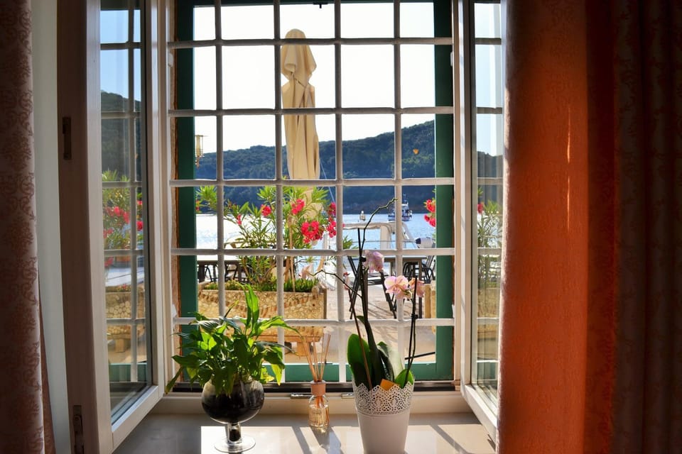 Day, Sea view