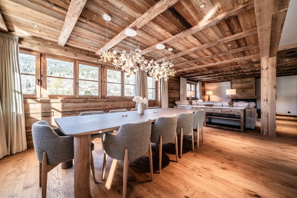 Seating area, Dining area