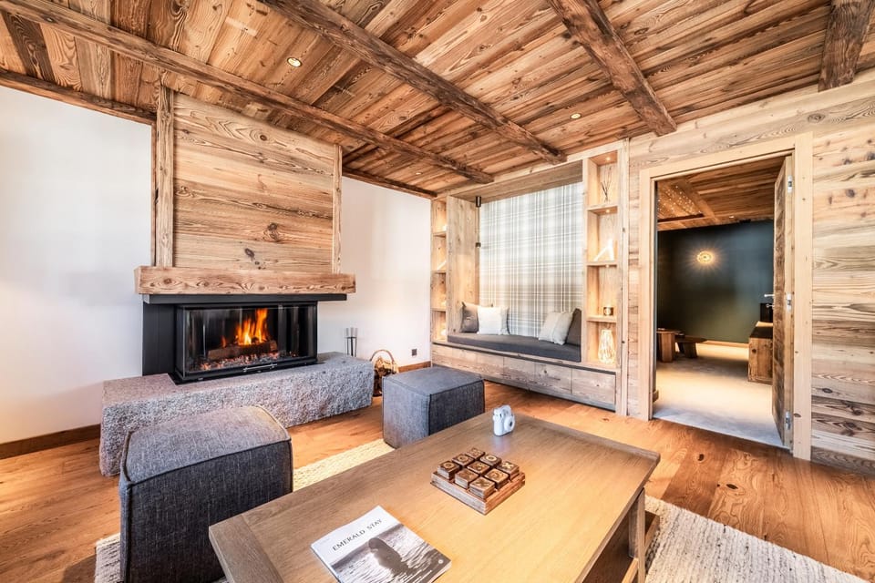 Living room, Seating area, fireplace