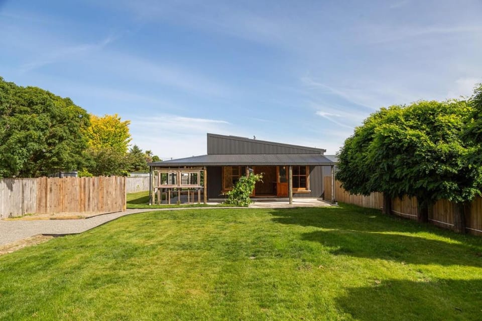 Property building, Garden view
