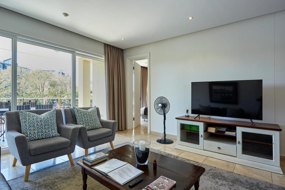 TV and multimedia, Seating area