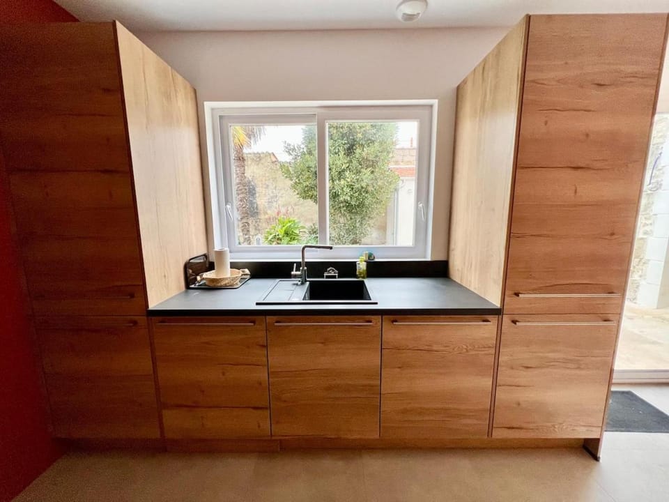 Kitchen or kitchenette, stove