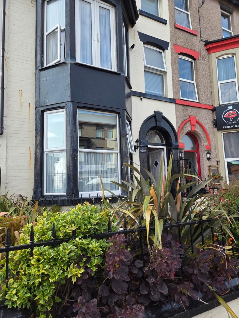 Edenfield Lodge Bed and Breakfast in Blackpool