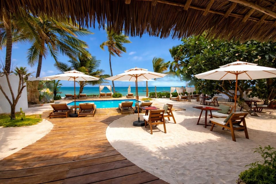 Pool view, Sea view, sunbed