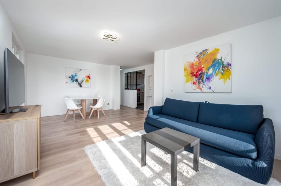 3 pièces cocon dans les hauteurs de Cannes vue mer Apartment in Mougins