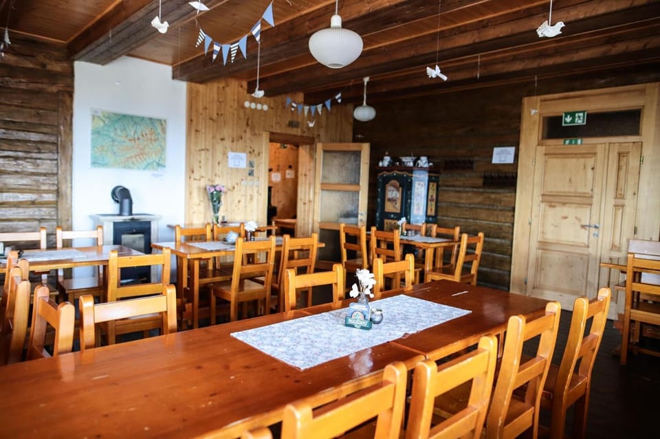 Švarná Hanka - turistická chata Nature lodge in Czechia