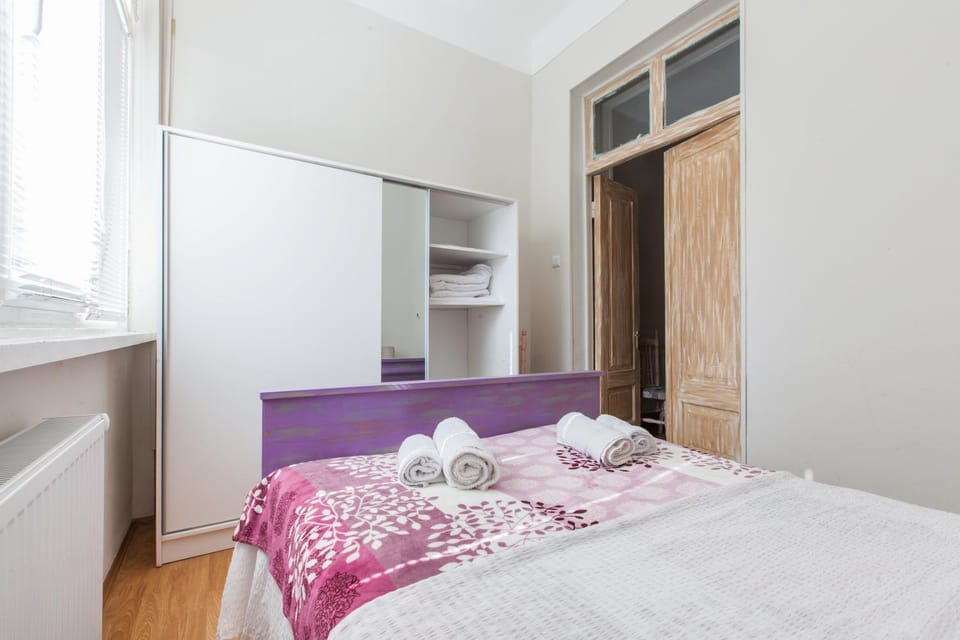 Bedroom, On site