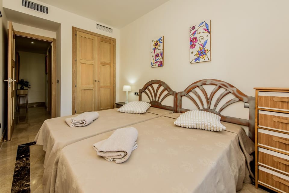 Bed, Photo of the whole room, Bedroom, towels, wardrobe