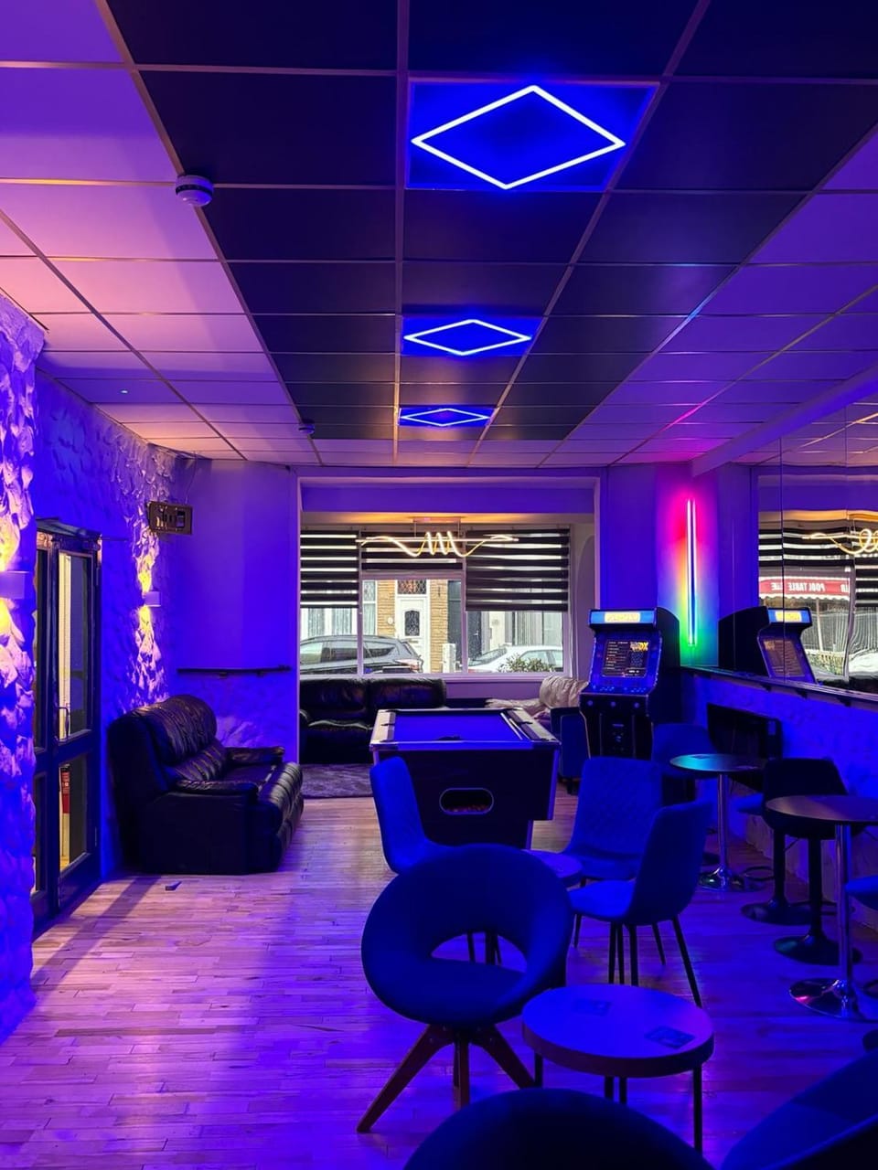 Game Room, Living room, Lounge or bar, Seating area