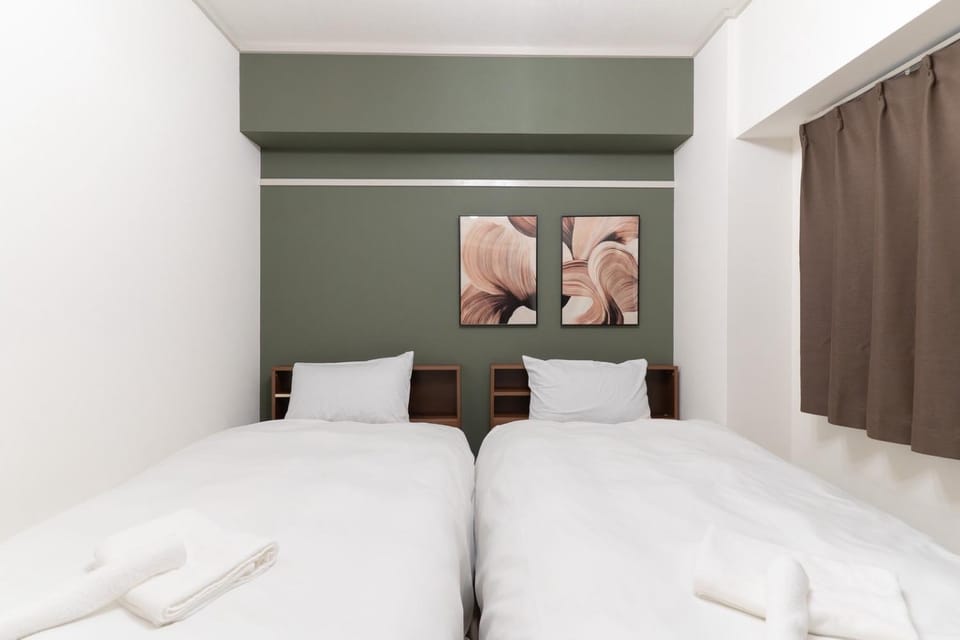 MBY Namba 3BR suite close to Namba Self Check-In Apartment in Osaka