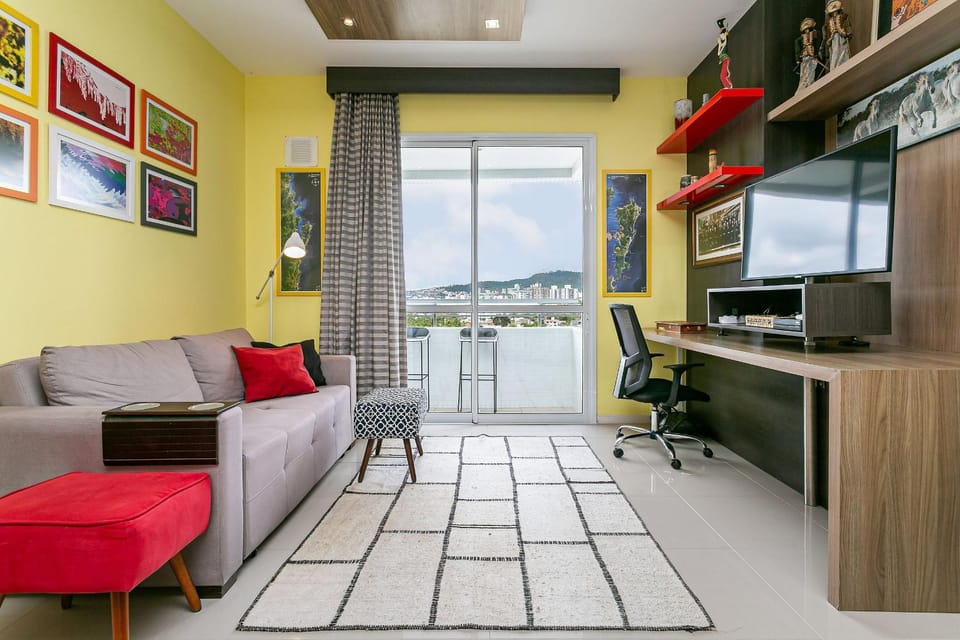 WI-FI 500MB | 43” Smart TV | Swimming Pool #ITA10 Apartment in Florianopolis