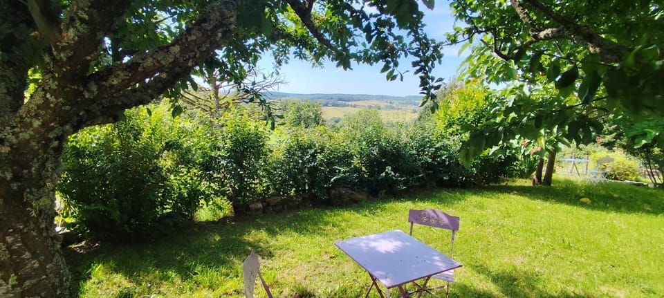 Chambre Swingy - Gîte les Zazous Bed and Breakfast in Bourgogne-Franche-Comté