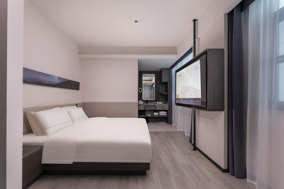 TV and multimedia, Bedroom