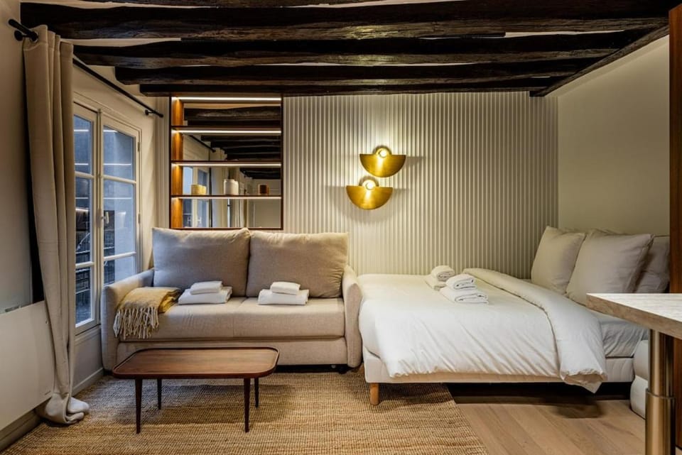 Studio 2pers # Île St Louis # Bord de Seine Apartment in Paris