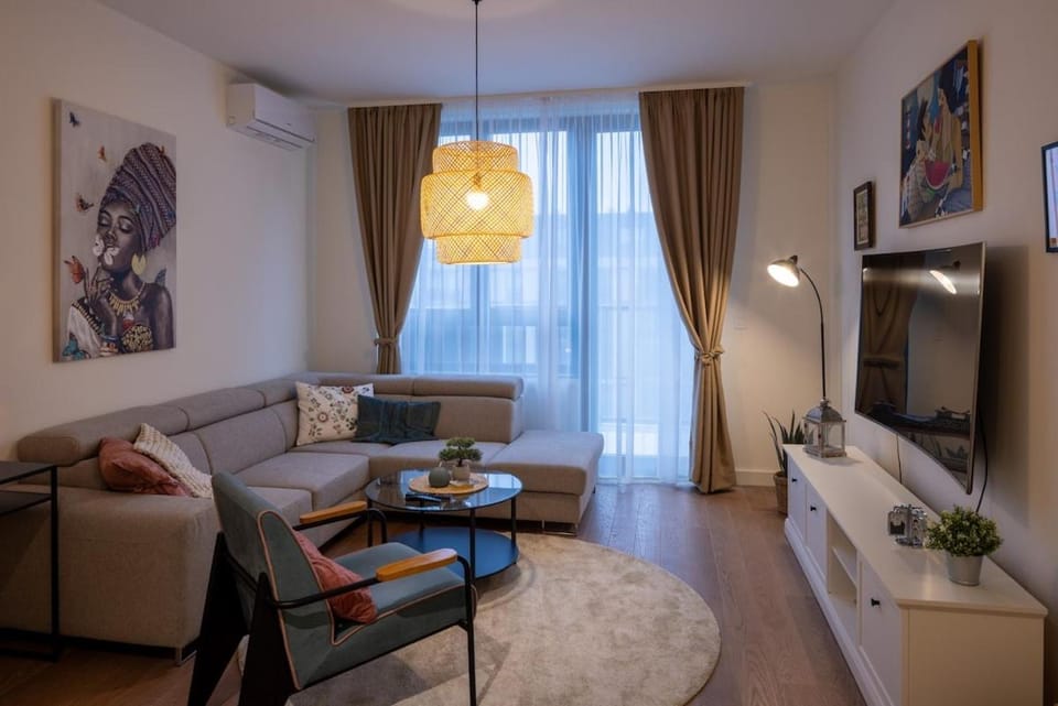 Living room, air conditioner