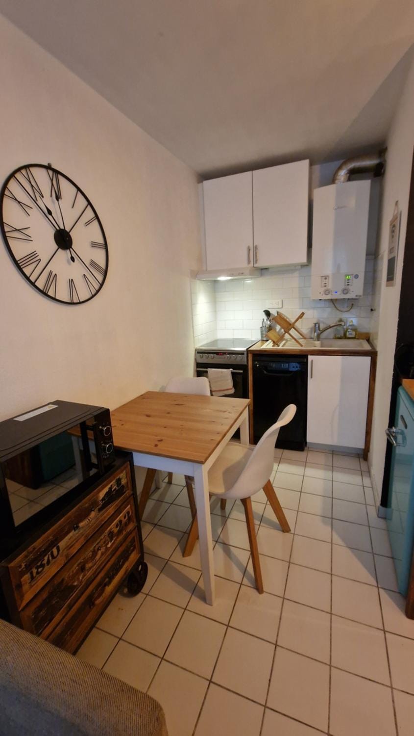 Cosy appartement Beaux-Art à 5min du Corum Apartment in Castelnau-le-Lez