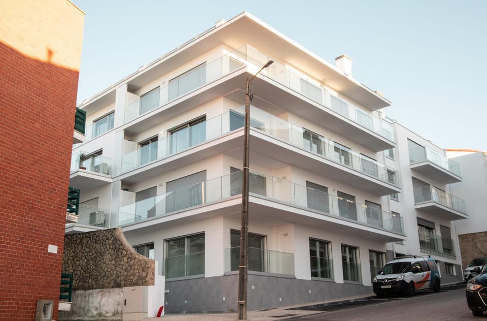 Property building, Facade/entrance, Off site