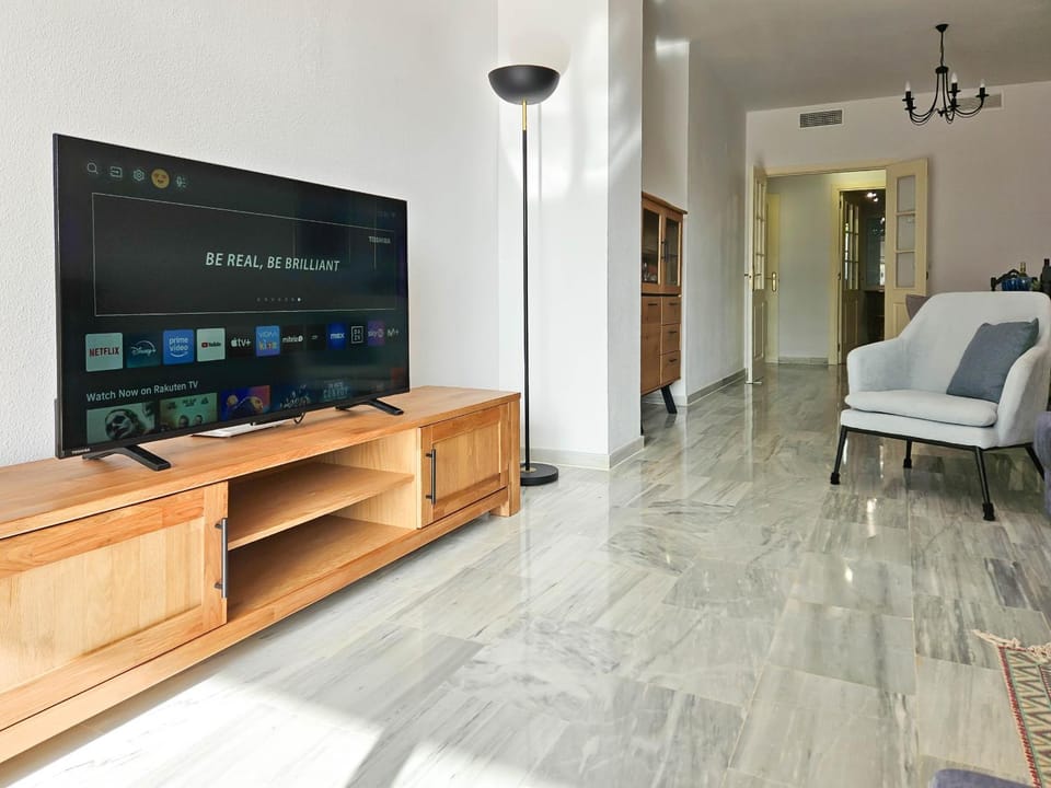 Communal lounge/ TV room, Living room