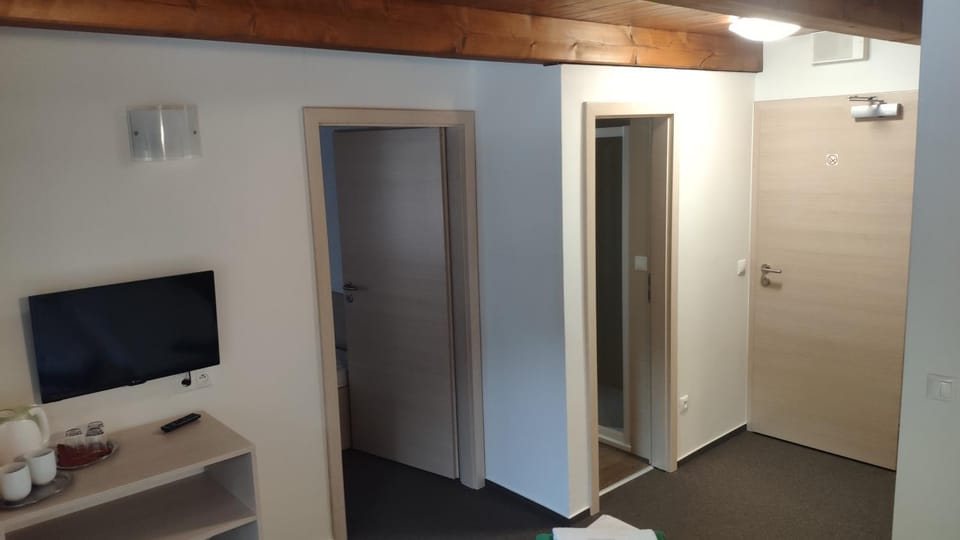 TV and multimedia, wardrobe