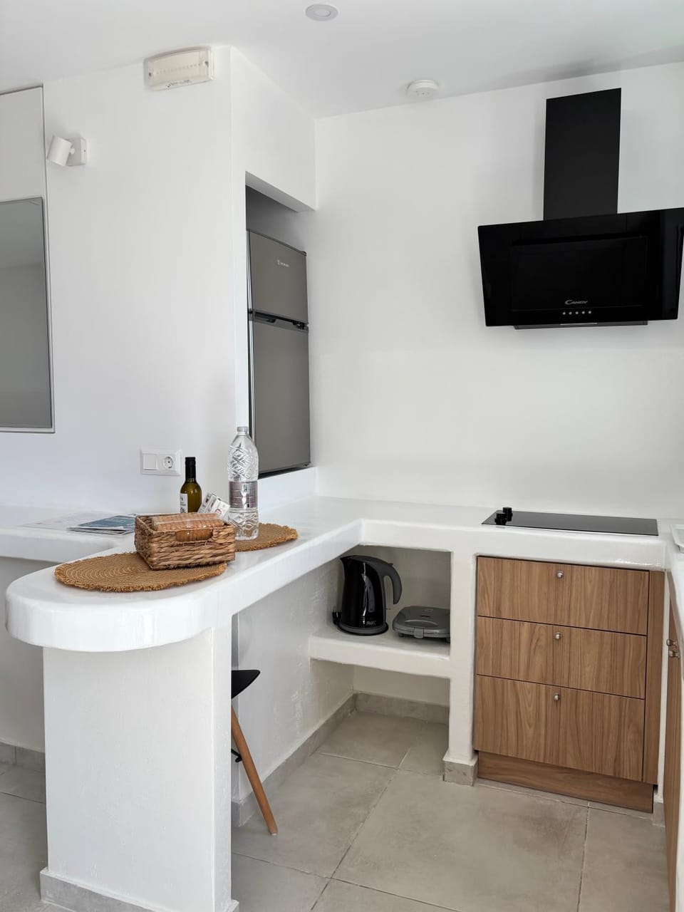 Irini's House Sunbeam Apartment in Paros, Greece
