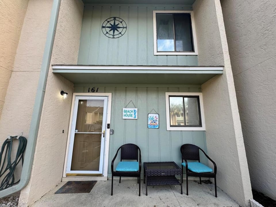 2 BD 2 and half BA Two Story Beach Haven Pet Friendly with Golf Cart House in Panama City Beach