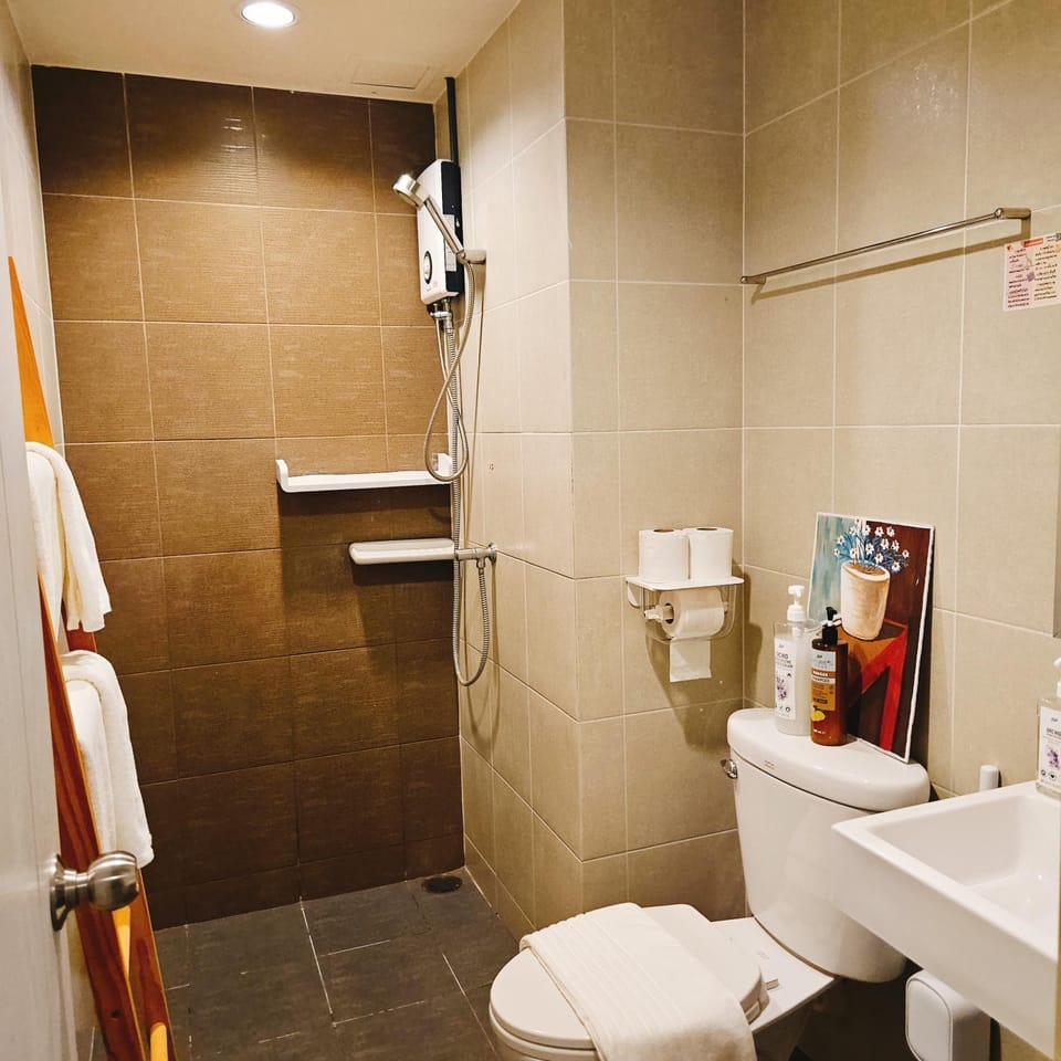 Shower, Bathroom