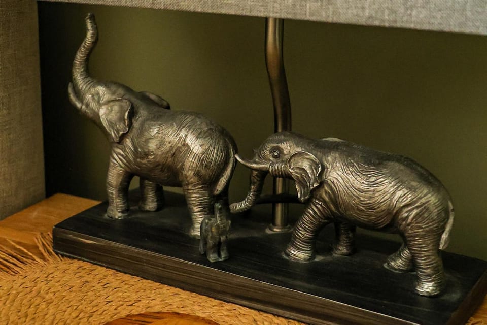 Decorative detail, Animals