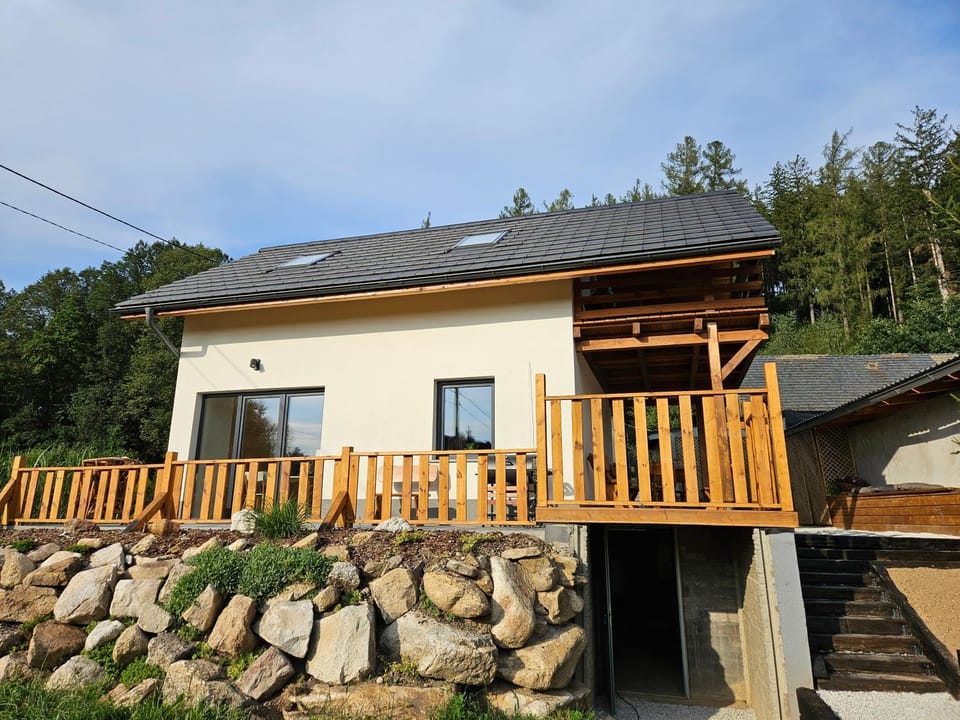 Mały Domek House in Lower Silesian Voivodeship