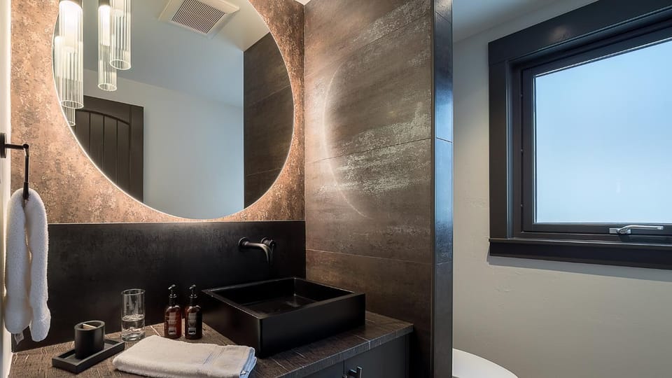 Toilet, Bathroom, Bath