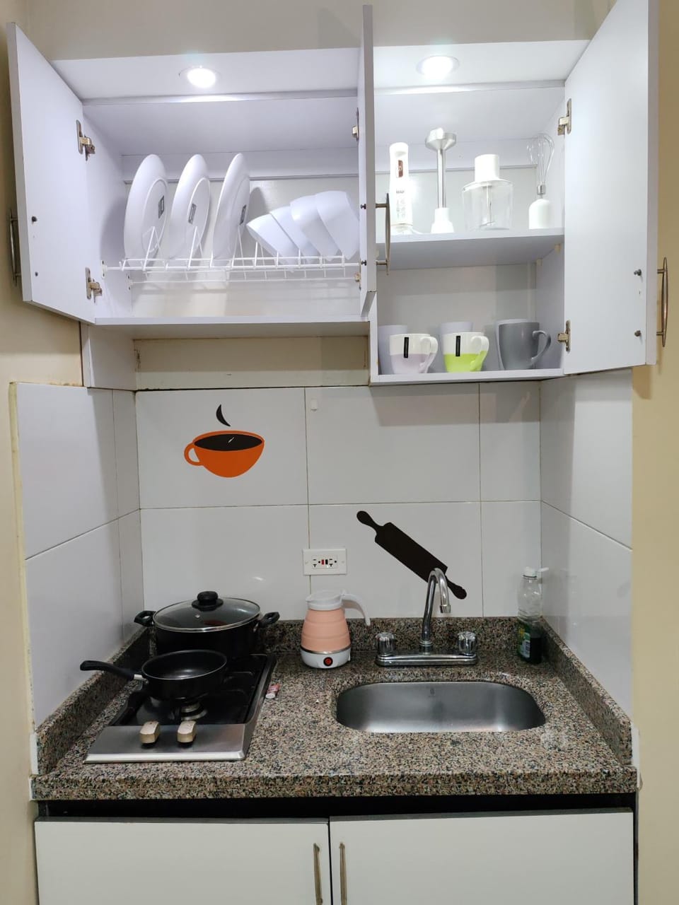 Kitchen or kitchenette, kitchen