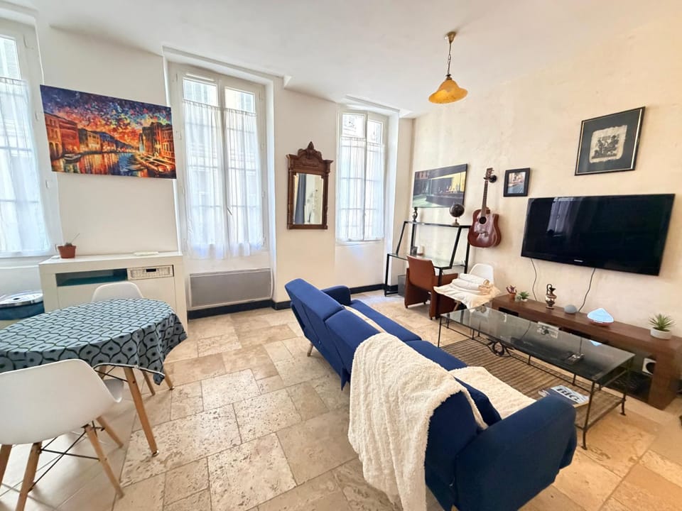 Apartment Cosy Centre 3 pers Apartment in Marseille