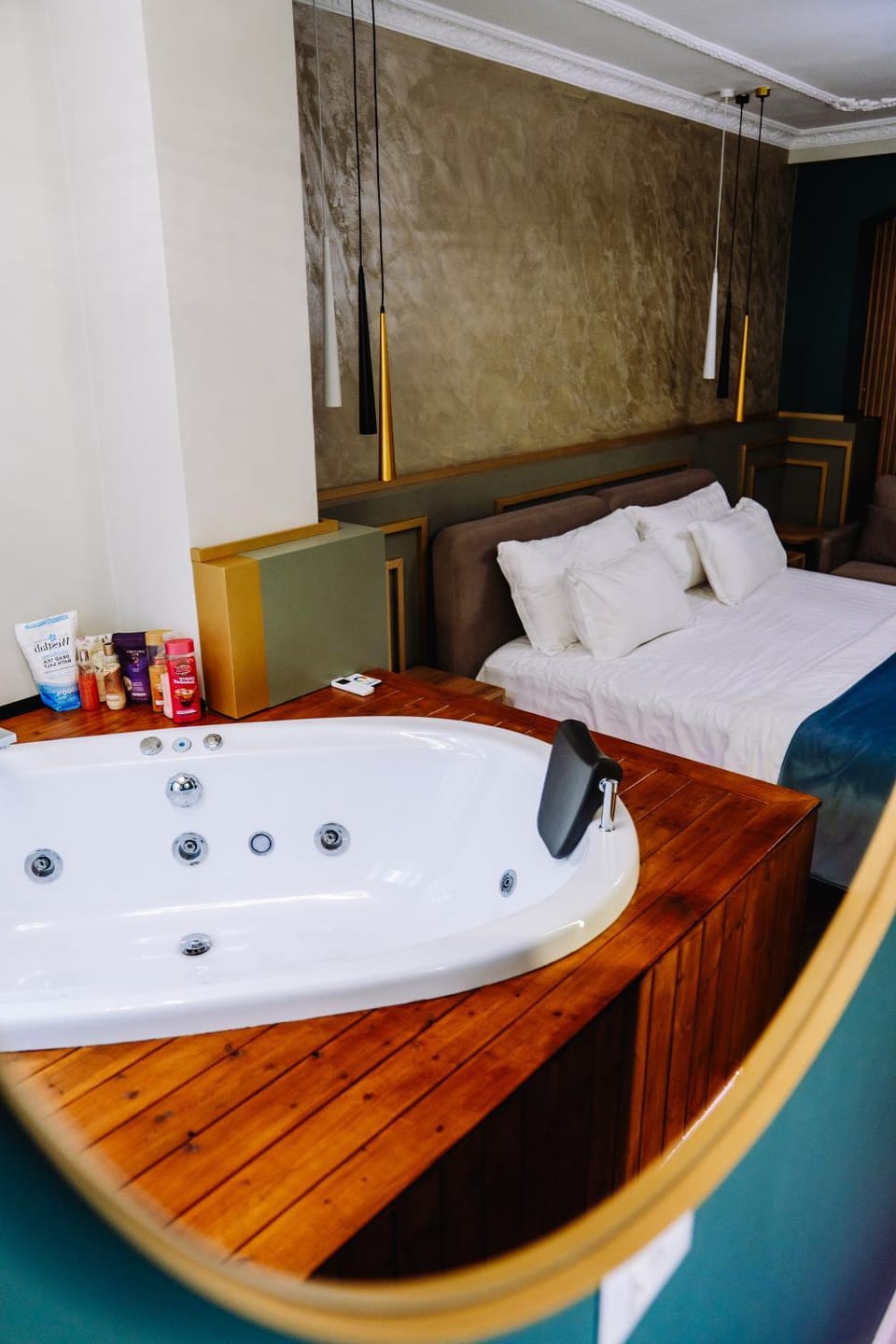 NS Luxury Suites Bed and Breakfast in Tirana