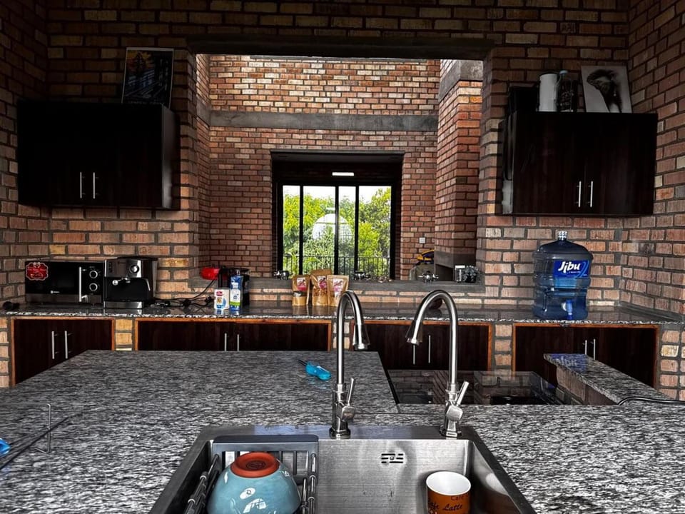 Cosy Kibuye Villa Villa in Africa