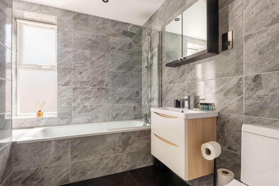 Stylish 2 Bedroom Apartment in Central Hull Apartment in Hull