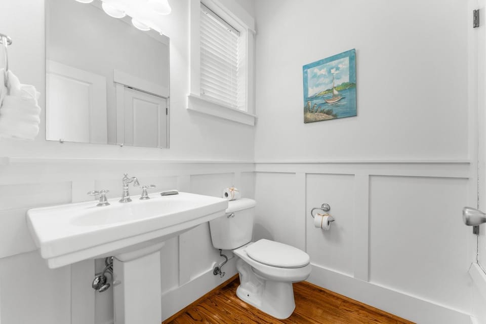 Toilet, Bathroom