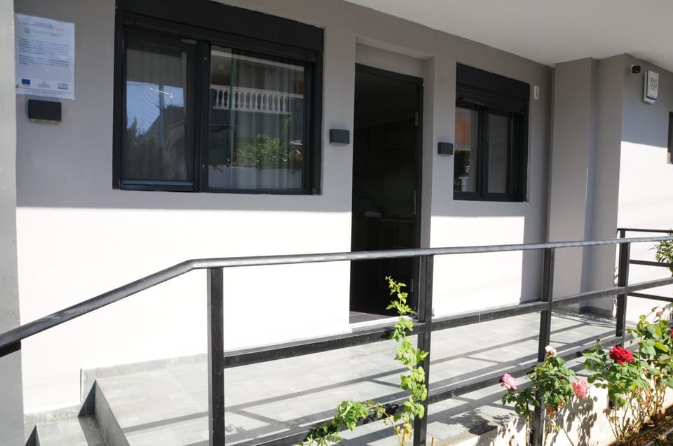 Bellelen Apartments - Vassilikos Apartment in Argolis, Greece