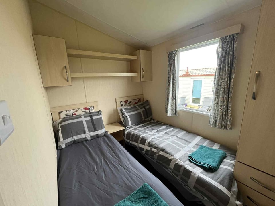 Sea Shanty - WiFi Campground/ 
RV Resort in Newquay