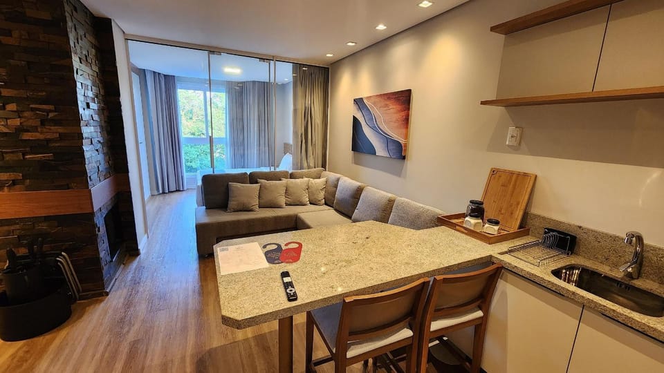 Flat Aconchegante c/ Lareira e Piscina Apartment in Canela